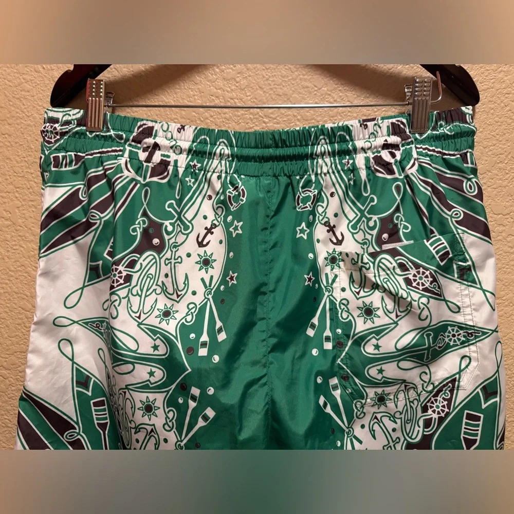 New Authentic Gucci Logo Swim Shorts Green White